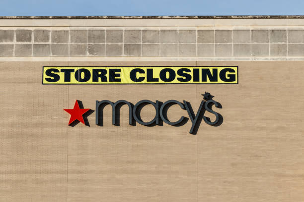 Macy's mall location and store closing written on it