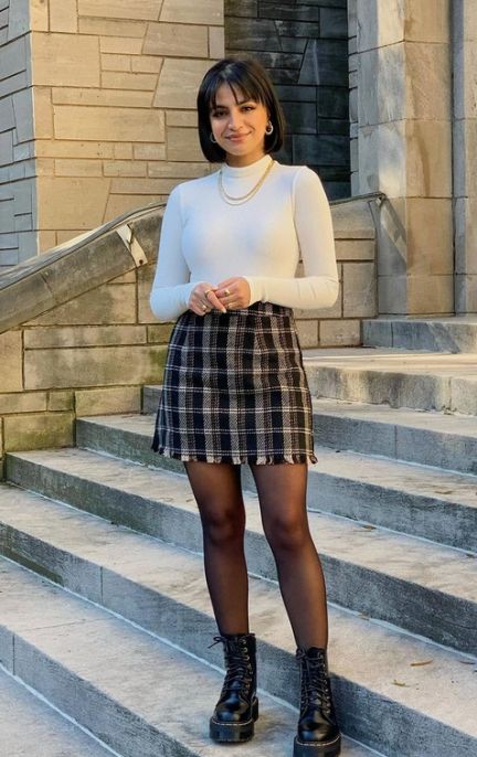 Plaid Skirt Ensemble – Taylor Swift